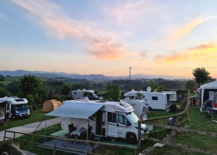 Camping Avec Terrasse A San Vicente - Api-1-52-1846