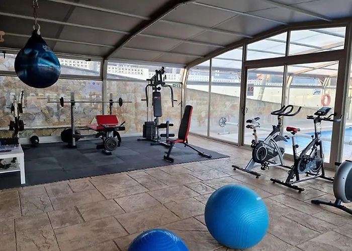 Avec Terrasse A San Vicente - Api-1-52-1846 * San Vicente De La Barquera